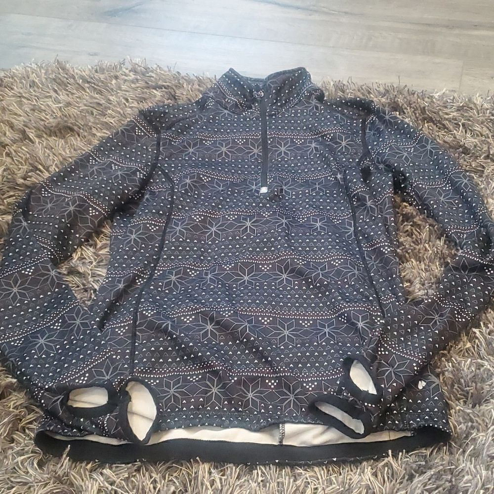 Womens Athletic Pullover Size S